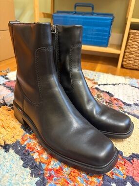 Franco Sarto Black Leather Zip Ankle Boots